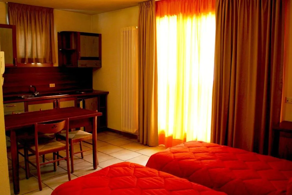 Residence Elga Valdisotto 0*,